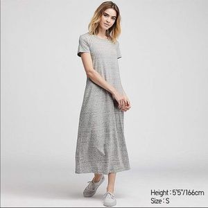 UNIQLO WOMEN SHORT SLEEVE LONG BRA DRESS🌈